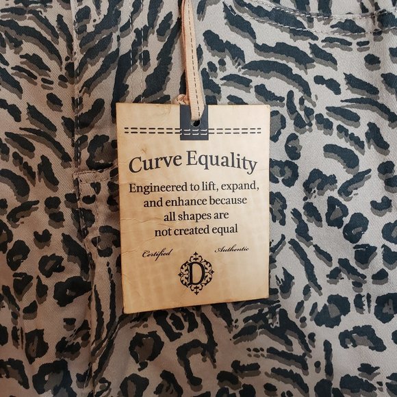 NWT! Democracy Leopard Print Jeans Ab Technology - Picture 3 of 8